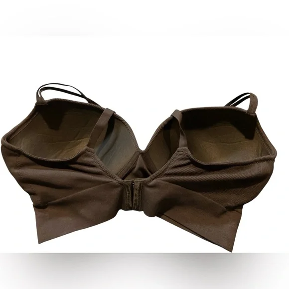 No Boundaries Sports Bra Size XXXL (21) Black No Wire Free Molded Cups - Picture 2 of 3